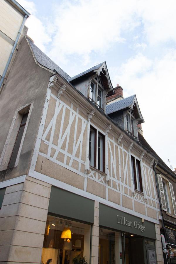 Le Coursarlon Aparthotel Bourges Exterior foto